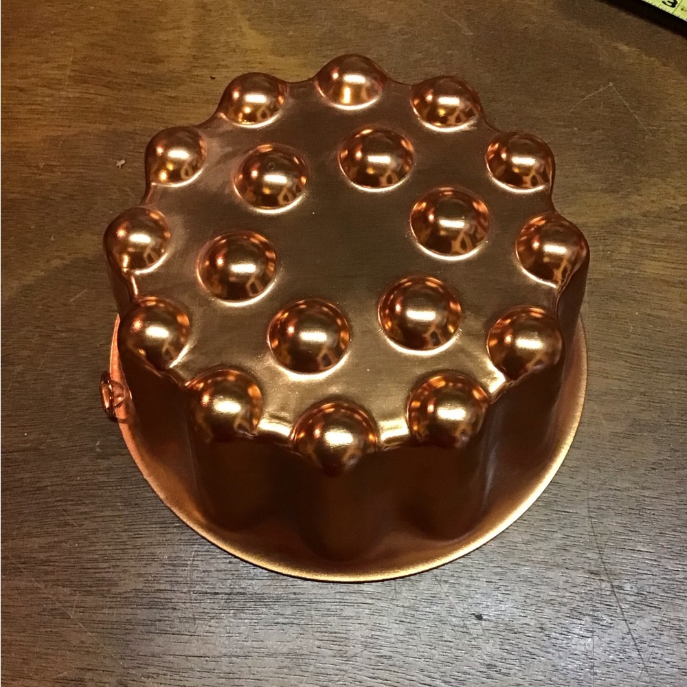 Decorative Copper Tone Mold